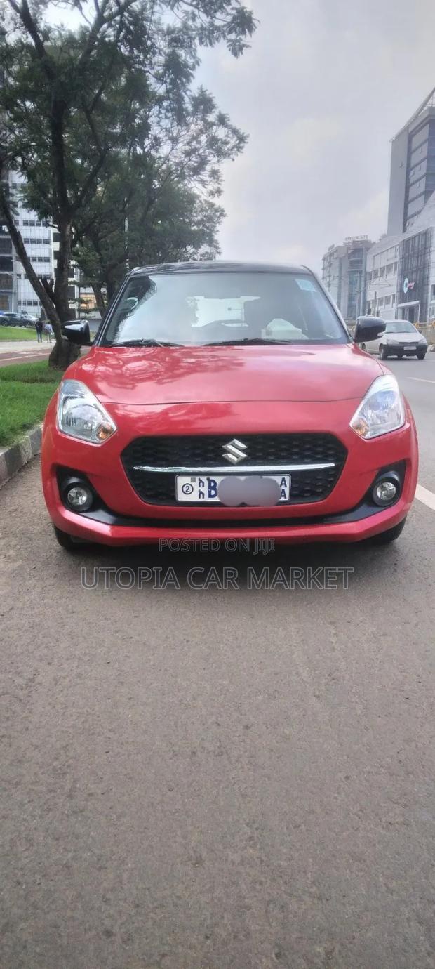 Suzuki Swift 2021 Red