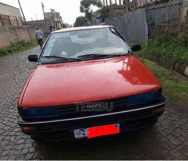 Toyota Corolla 1.3 Hatchback 1988 Red
