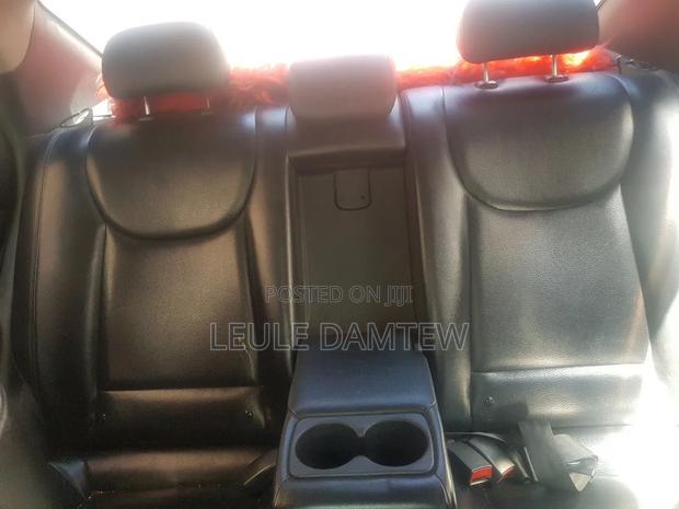 Hyundai Avante 2011 Brown