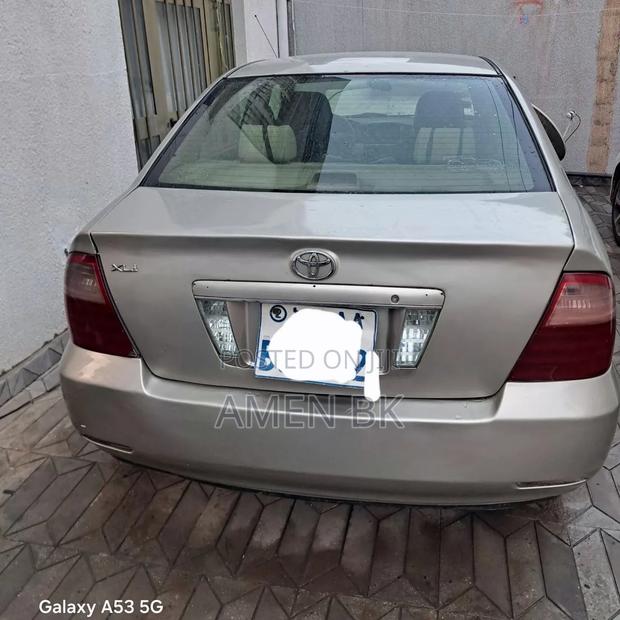 Toyota Corolla 2006 Gray