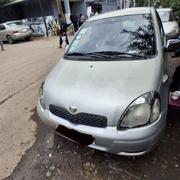 Toyota Vitz 2004 Silver for sale