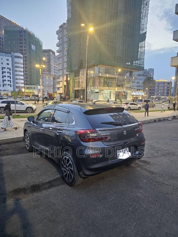 Suzuki Baleno 2022 Black