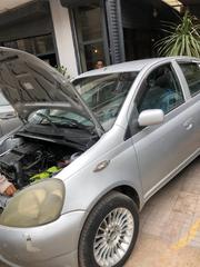 Toyota Vitz 2000 Silver for sale