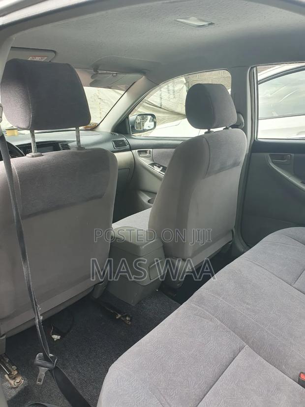 Toyota Corolla 2003 Silver