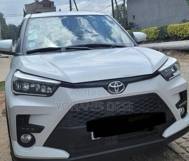 Toyota Raize 2022 White
