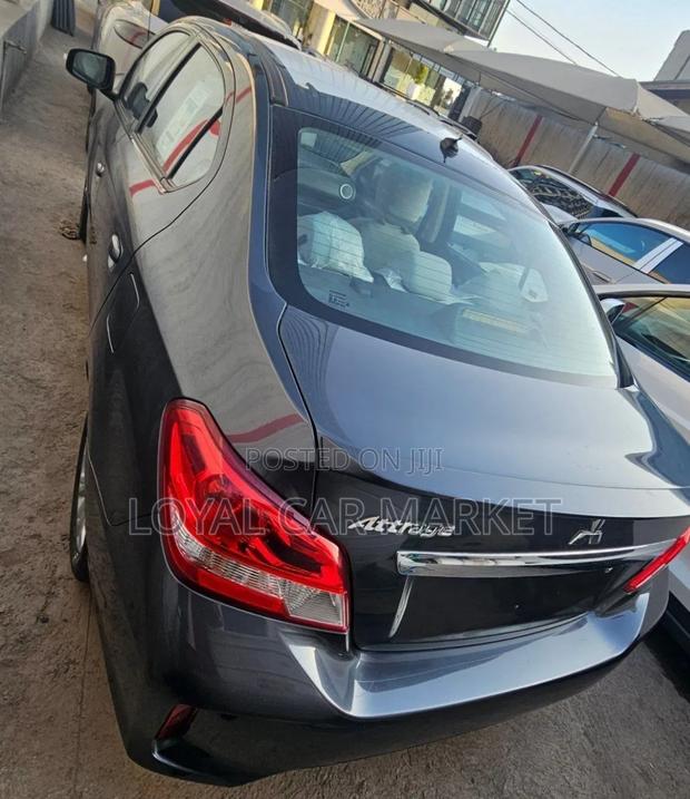 New Mitsubishi Attrage 2023 Gray
