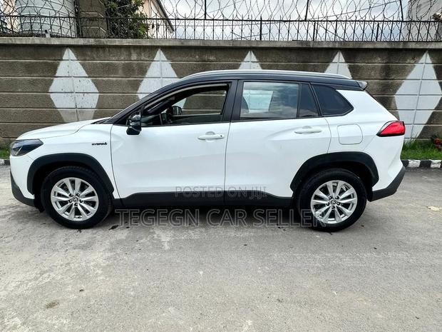 Toyota Corolla Cross 2023 White