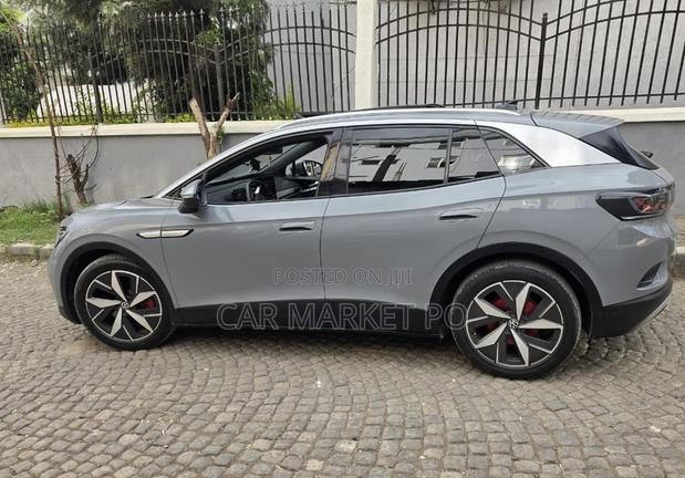 Volkswagen ID.4 2022 Gray