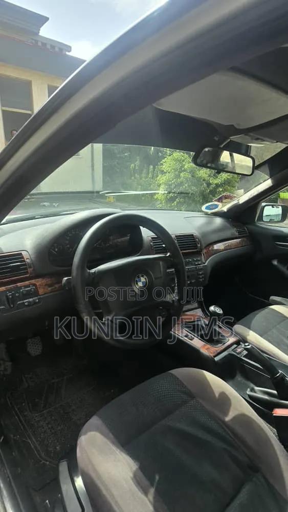 BMW 318i 2001 Silver