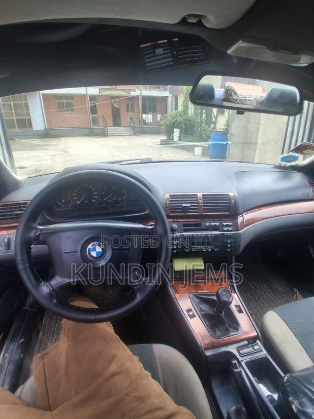 BMW 318i 2001 Silver