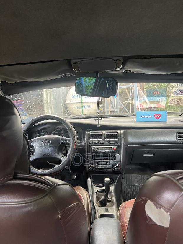 Toyota Carina E 1998 Blue