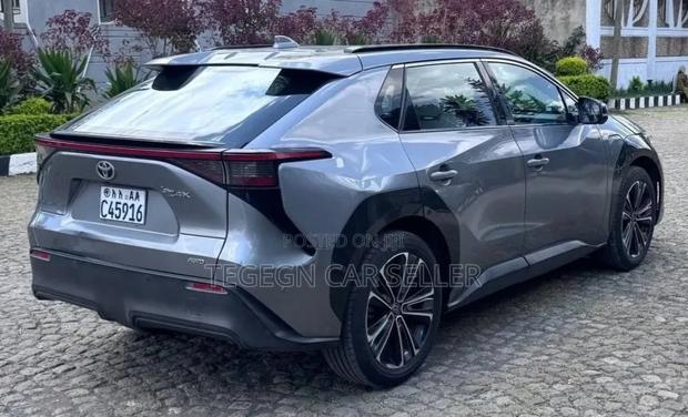 Toyota bZ4X 2022 Gray