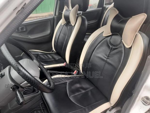 Suzuki Alto 2006 White