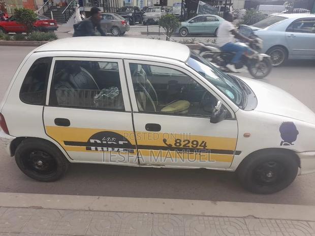 Suzuki Alto 2006 White