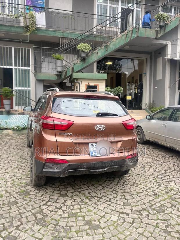 Hyundai Creta 2017 Brown