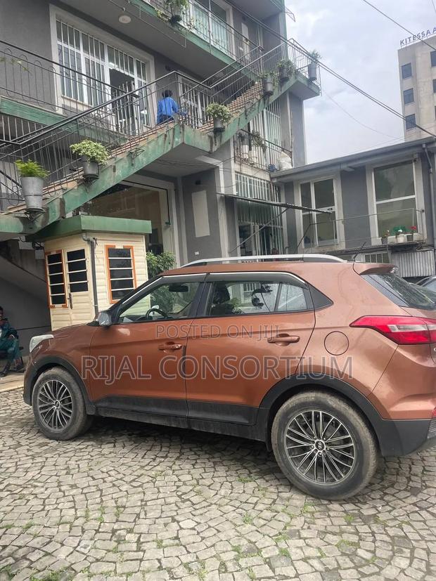 Hyundai Creta 2017 Brown