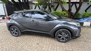 Toyota C-HR Limited 2022 Gray for sale