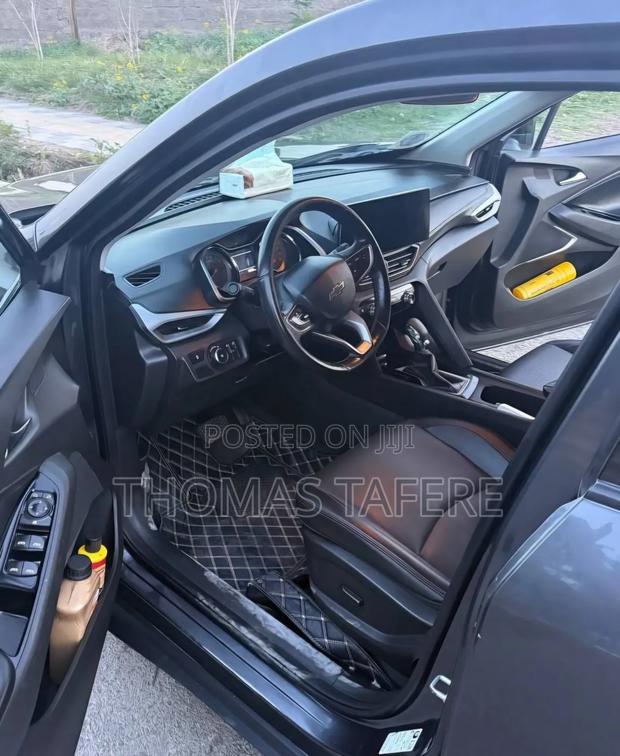 Chevrolet Orlando 2024 Black