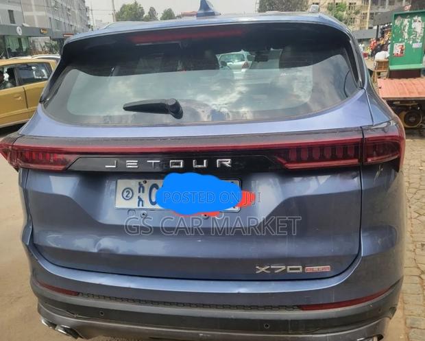 Jetour X70 Plus 1.5 6-Seater FWD 2022 Blue
