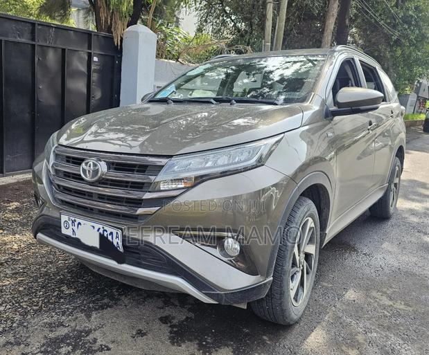 Toyota Rush 2022