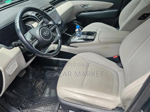 Hyundai Tucson Limited 2021 Gray