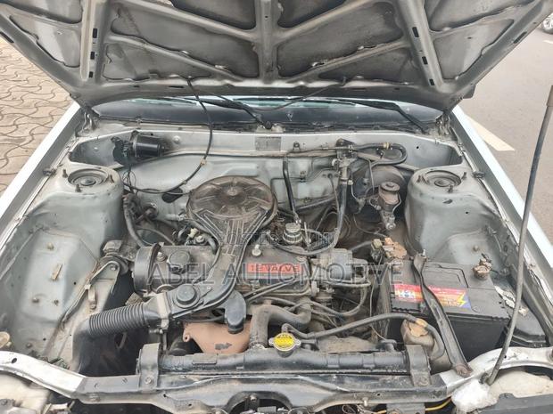 Toyota Corolla 1986 White