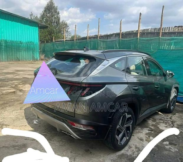 Hyundai Tucson 2022 Gray