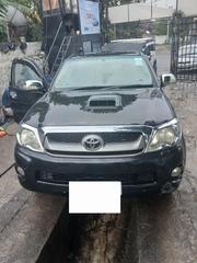 Toyota Hilux 2010 Black for sale