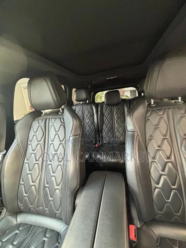 Peugeot 5008 2020 Gray