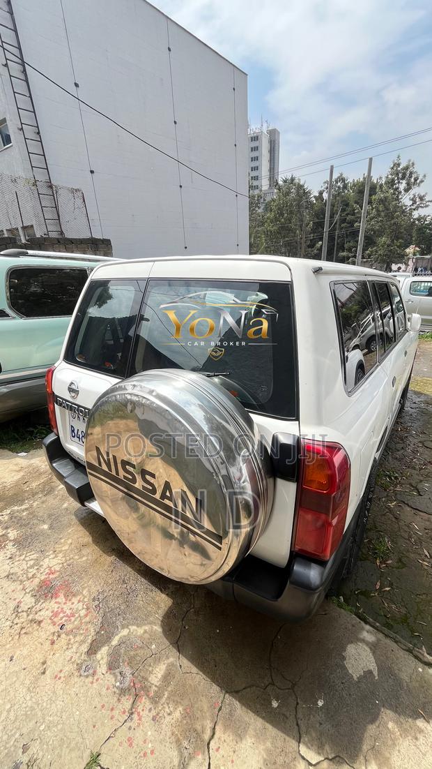 Nissan Patrol 2008 White