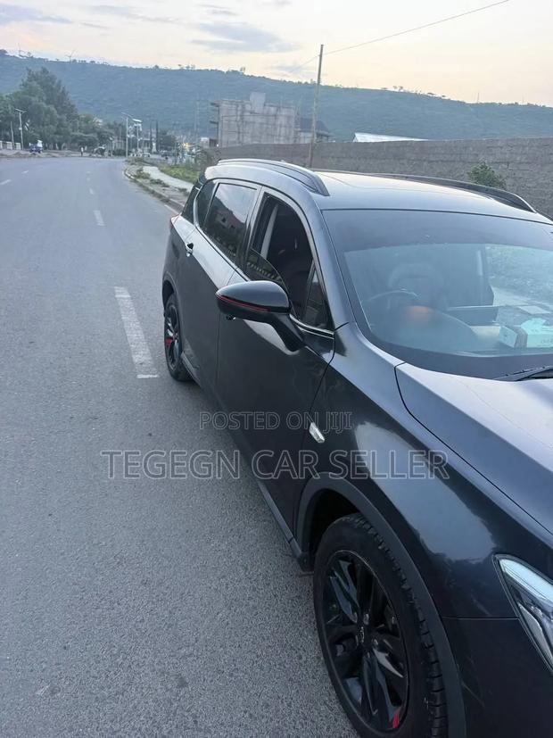 Chevrolet Orlando 2024 Black