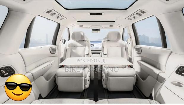 New Lynk & Co 900 2025