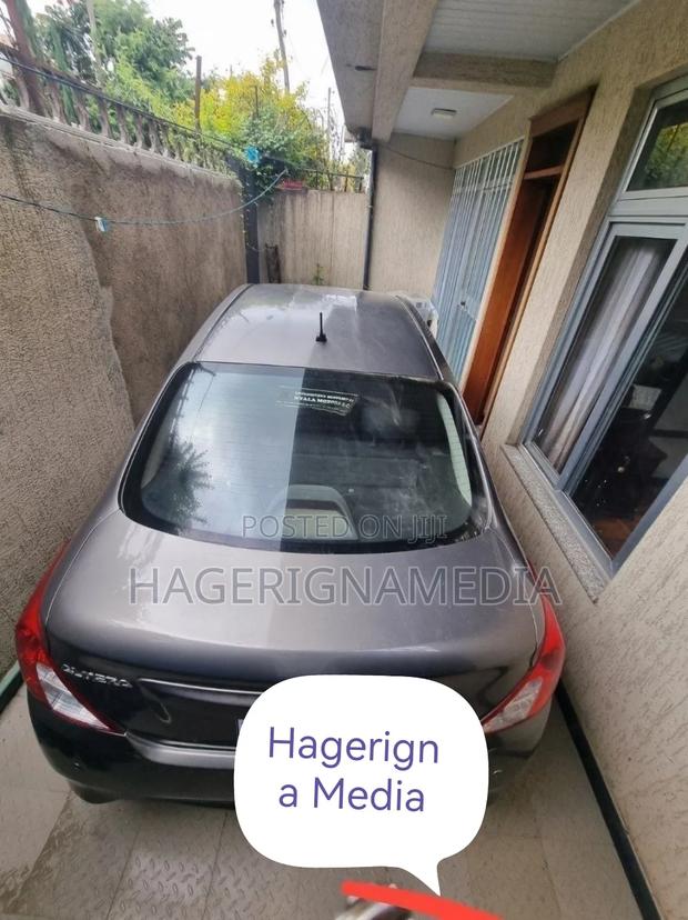 Nissan Almera 2017 Gray
