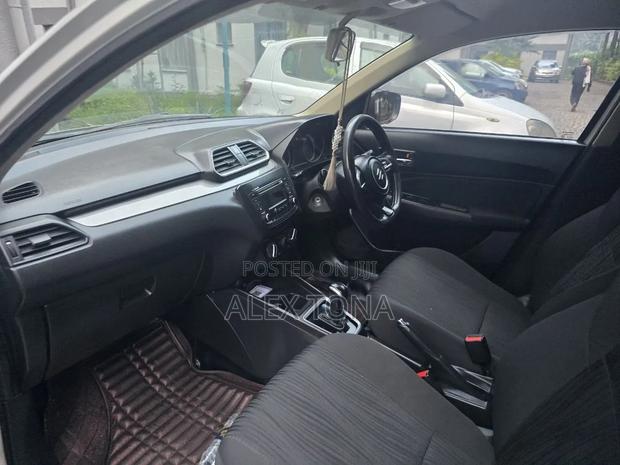 Suzuki Dzire 2020 Silver