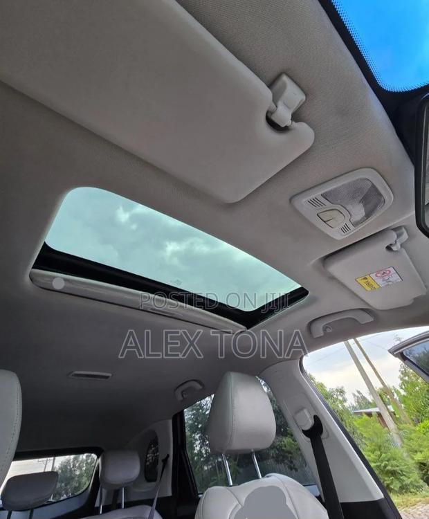 Chevrolet Captiva 2021 Gray