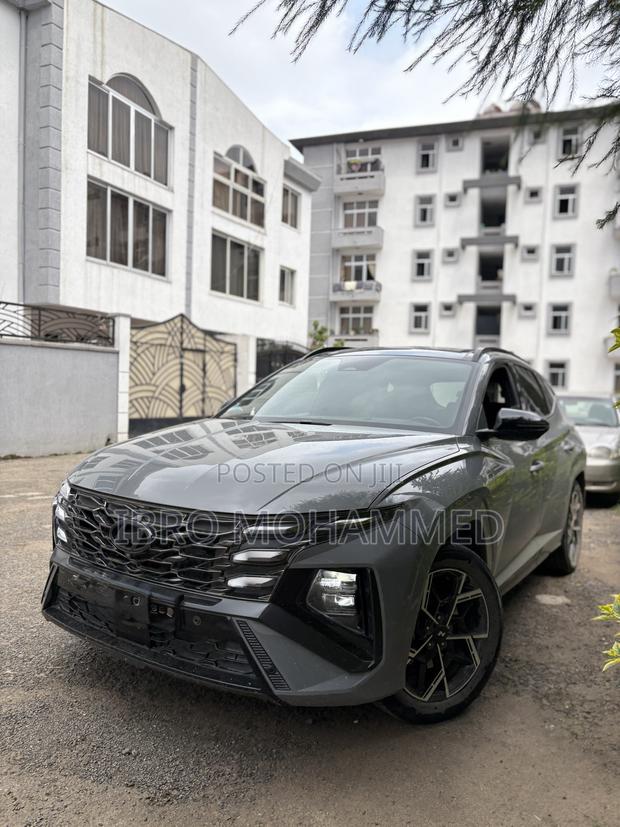 Hyundai Tucson Limited AWD 2025 Gray