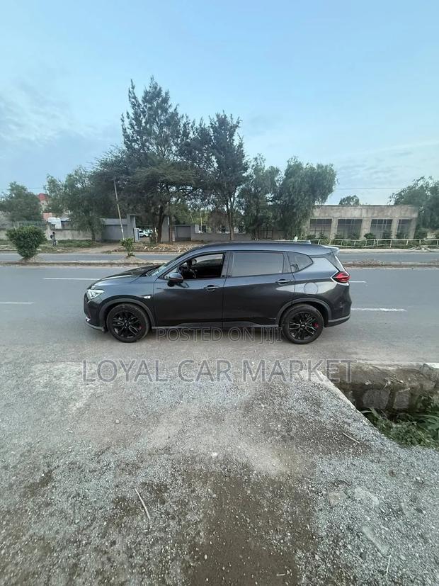 Chevrolet Orlando 2024 Gray