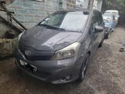 Toyota Yaris 2014 Gray for sale