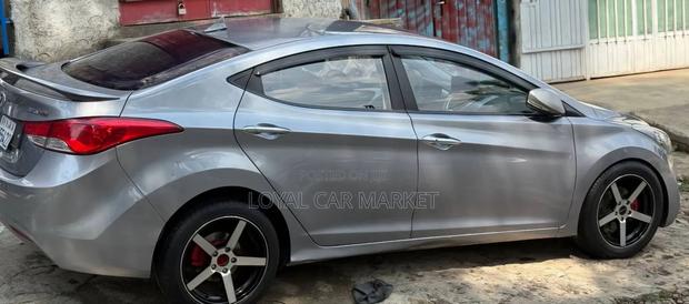 Hyundai Avante 2013 Silver
