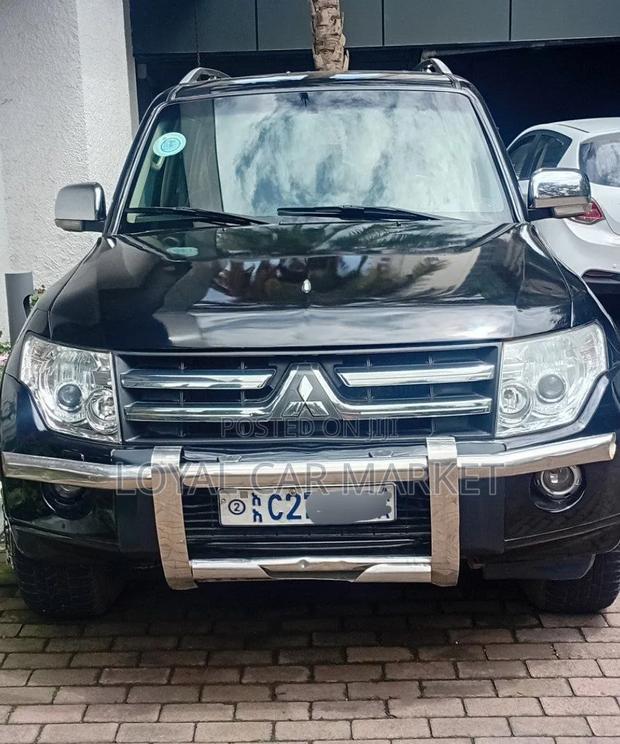 Mitsubishi Pajero 2007 Black