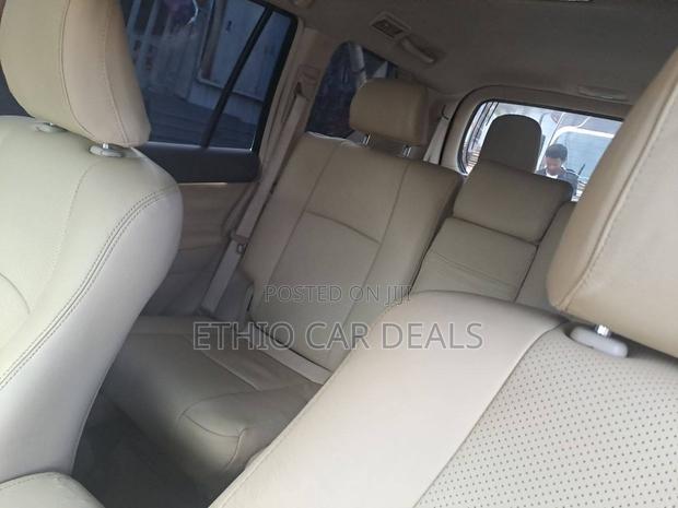 Toyota Land Cruiser Prado 2019 Brown