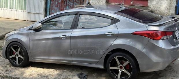 Hyundai Avante 2013 Gray