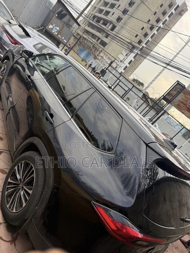 Toyota Grand Highlander Hybrid 2025 Black