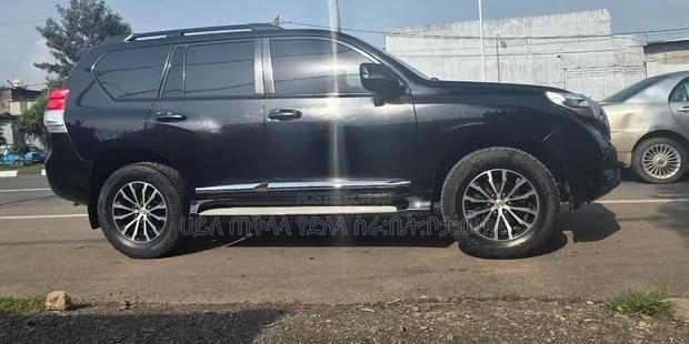 Toyota Land Cruiser Prado 2015 Matt Black