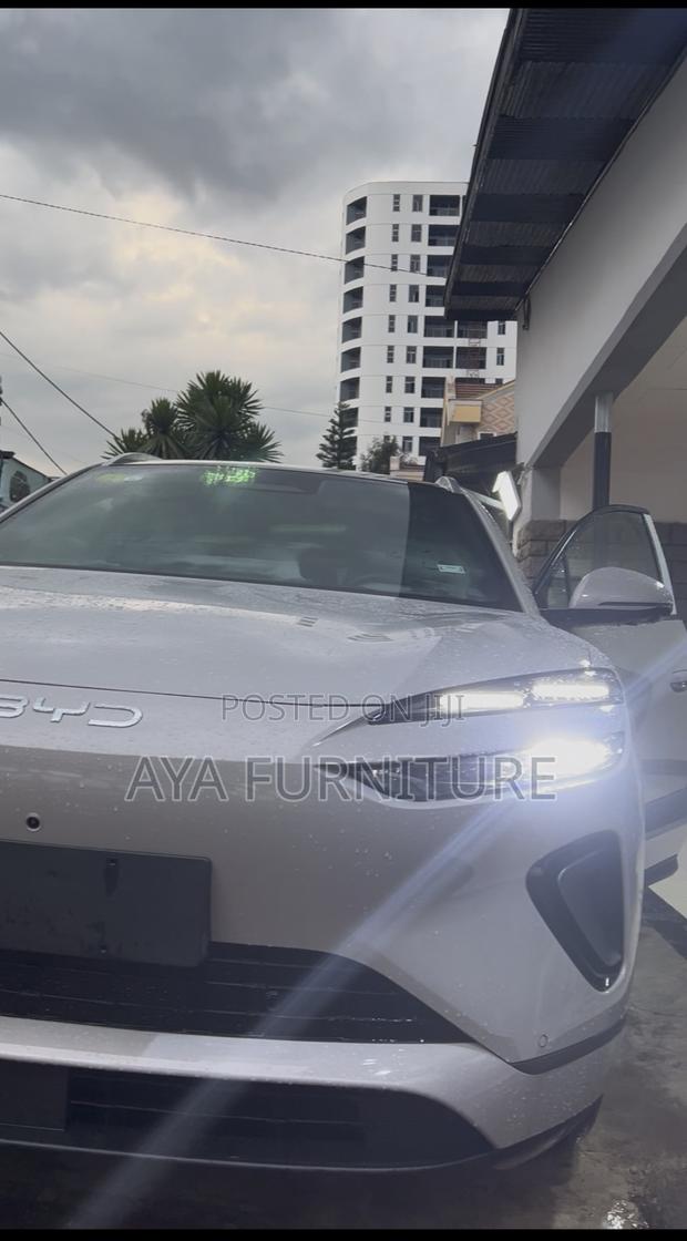 New BYD Seal 2025 Ivory
