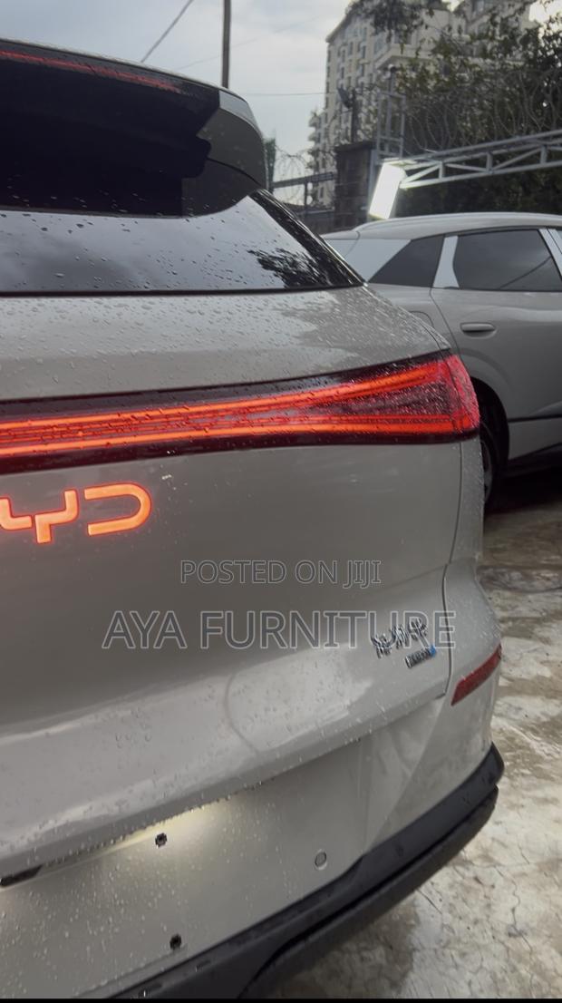 New BYD Seal 2025 Ivory