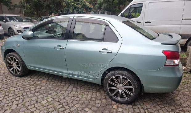 Toyota Yaris 2008 Green