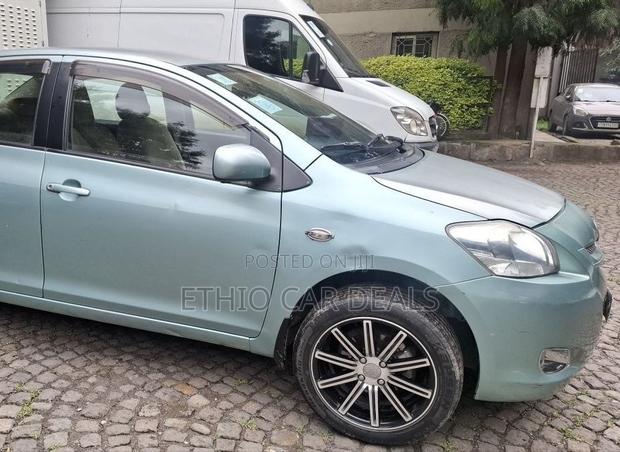 Toyota Yaris 2008 Green