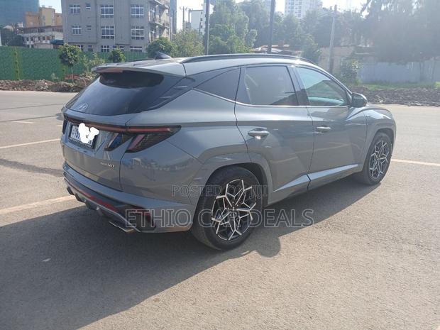 Hyundai Tucson 2023 Gray