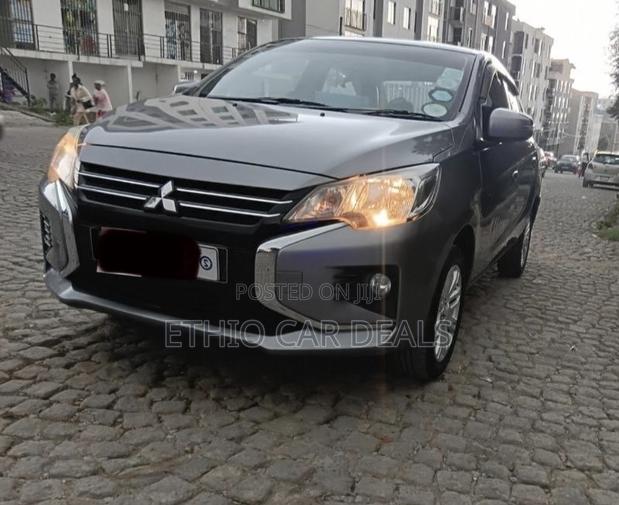 Mitsubishi Attrage 2022 Gray